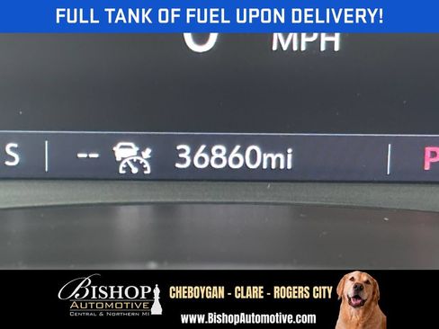Used 2023 Chevrolet Blazer LT w/ Convenience Package AWD/4WD image 2