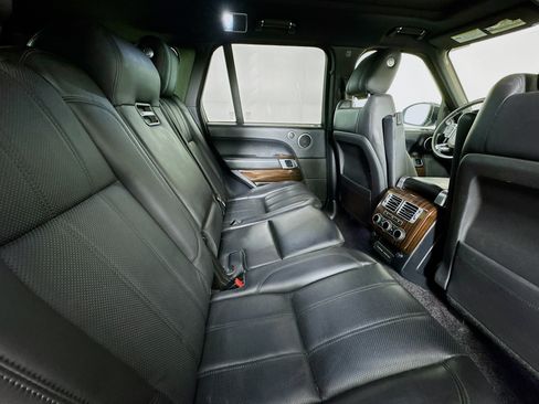 Used 2017 Land Rover Range Rover Supercharged AWD/4WD image 25