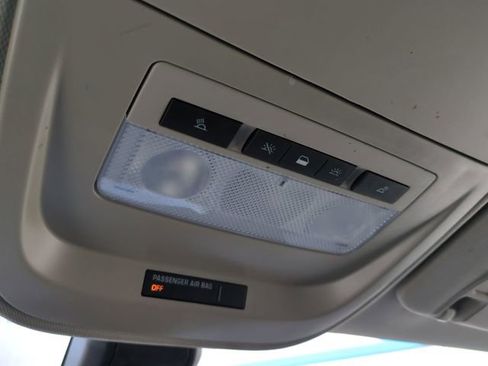 Used 2019 Chevrolet Colorado ZR2 w/ ZR2 Midnight Special Edition image 22