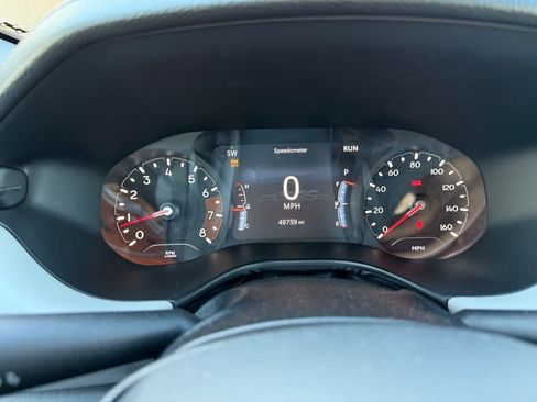 Used 2023 Jeep Compass Limited image 10