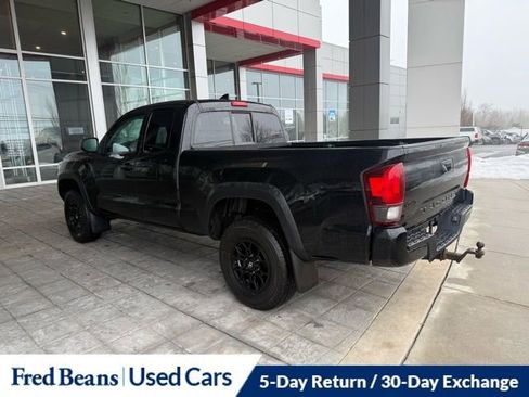Used 2019 Toyota Tacoma SR w/ SX Package image 14