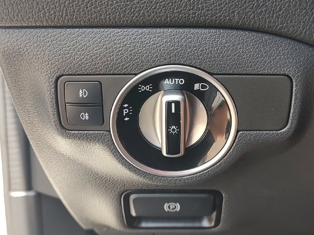 Used 2018 Mercedes-Benz GLA 250 image 23