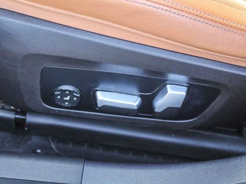 Used 2023 BMW 330e w/ M Sport Package image 31