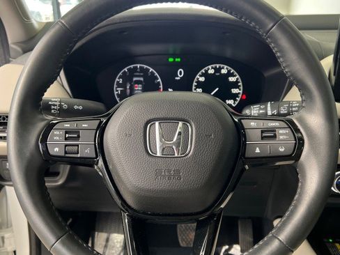 Used 2024 Honda HR-V EX-L image 18