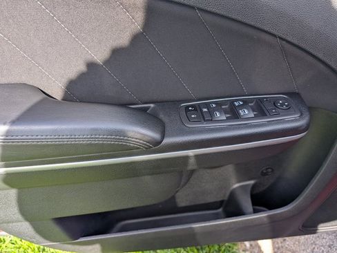 Used 2023 Dodge Charger SXT image 10