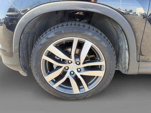 Used 2018 Honda Pilot Elite image 9