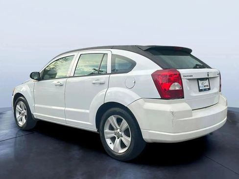 Used 2011 Dodge Caliber Mainstreet image 3