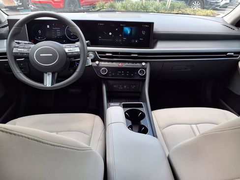 Used 2024 Hyundai Sonata SEL w/ Convenience Package FWD image 17