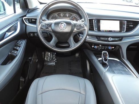 Certified 2021 Buick Enclave Essence w/ Sport Touring Edition FWD image 21