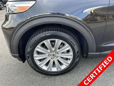 Used 2021 Ford Explorer Limited w/ Equipment Group 301A image 10