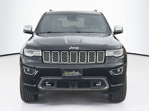 Used 2017 Jeep Grand Cherokee Overland w/ Jeep Active Safety Group image 2