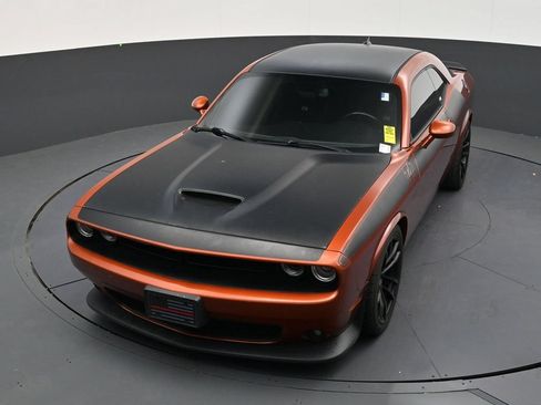 Used 2021 Dodge Challenger R/T Scat Pack w/ T/A Package RWD image 19