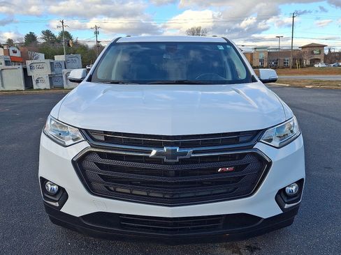 Used 2019 Chevrolet Traverse RS w/ LPO, Floor Liner Package image 2
