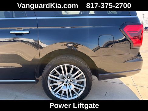 Used 2024 Ford Expedition Max Limited image 9