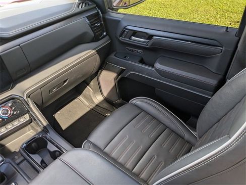 Used 2024 GMC Sierra 1500 AT4X image 19