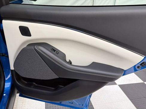 New 2025 Ford Mustang Mach-E Premium image 24