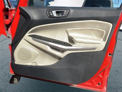 Used 2020 Ford EcoSport Titanium image 10