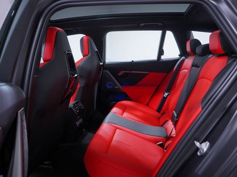 New 2026 BMW M5 Touring image 10