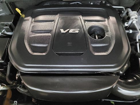 Used 2016 Jeep Grand Cherokee Laredo w/ Quick Order Package 23E image 30