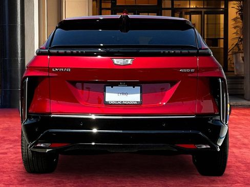 New 2026 Cadillac Lyriq Luxury w/ LPO, Floor Liner Package RWD image 5