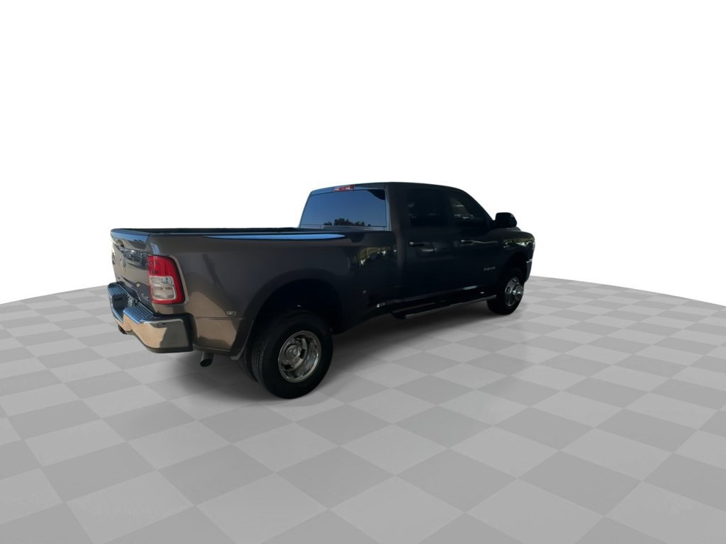 Used 2022 RAM 3500 Big Horn AWD/4WD image 8