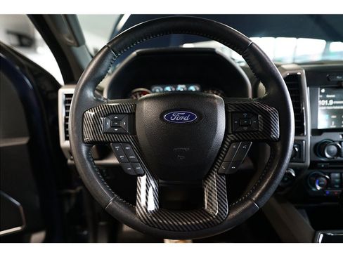 Used 2017 Ford F150 Lariat RWD image 19
