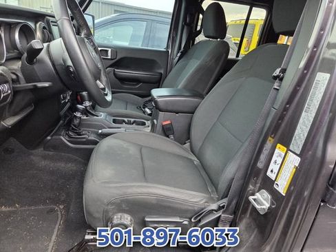 Used 2018 Jeep Wrangler Unlimited Sport S AWD/4WD image 7