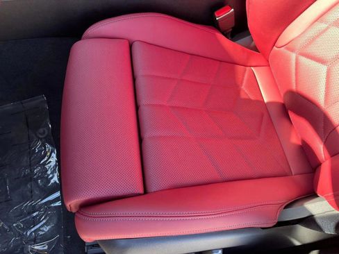 Certified 2025 BMW 530i xDrive w/ Premium Package image 27