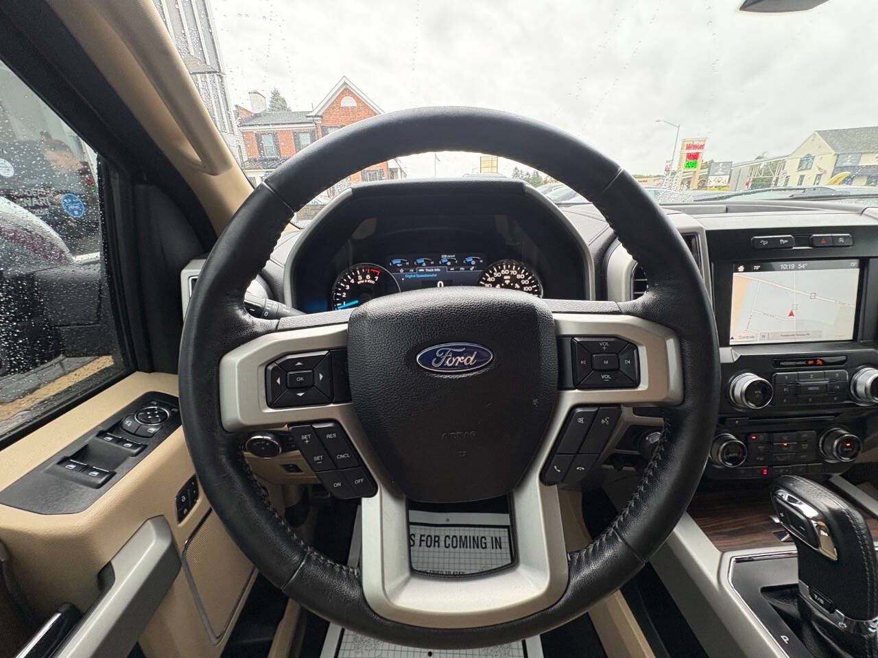 Used 2017 Ford F150 Lariat w/ Equipment Group 502A Luxury AWD/4WD image 19