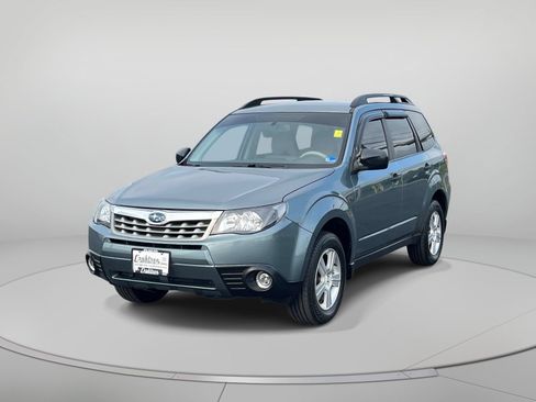 Used 2012 Subaru Forester 2.5X w/ Popular Pkg 1 AWD/4WD image 8