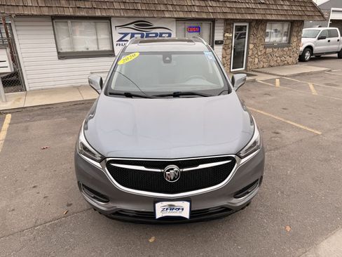 Used 2020 Buick Enclave Premium w/ Sun and Sites Package image 10