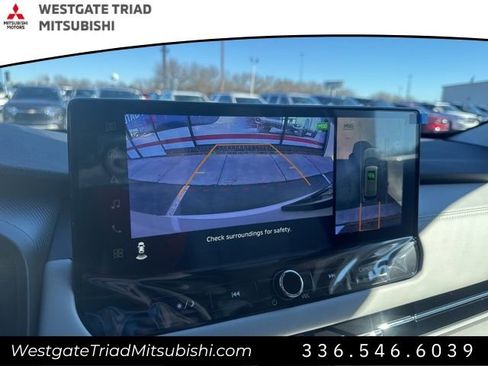 New 2026 Mitsubishi Outlander SEL image 19