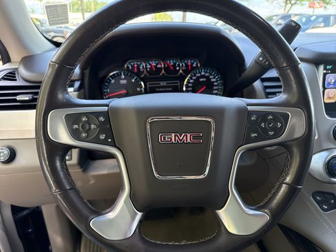 Used 2018 GMC Yukon SLT w/ Premium Edition RWD image 25