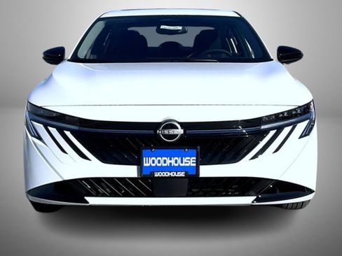 New 2026 Nissan Sentra SV w/ SV Convenience Package FWD image 2