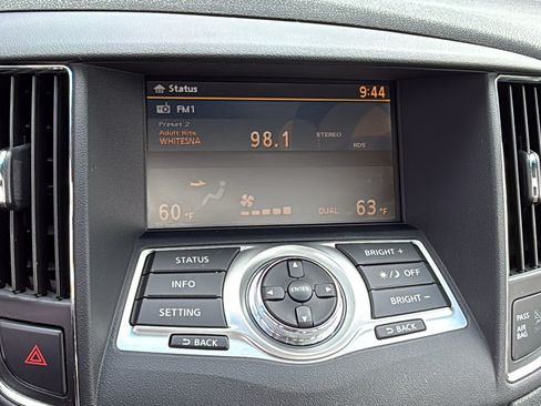 Used 2010 Nissan Maxima 3.5 SV w/ Monitor Pkg FWD image 13