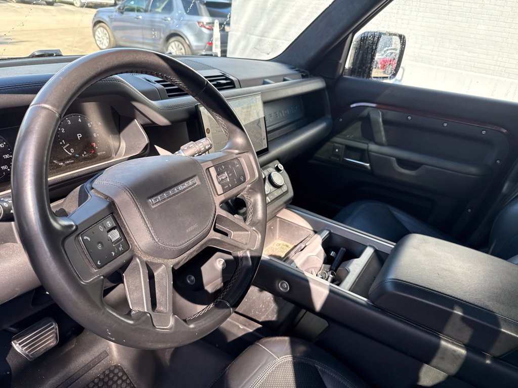 Used 2025 Land Rover Defender 110 Sedona Red Edition AWD/4WD image 9