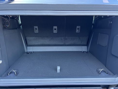 New 2025 Ford Bronco Badlands image 8