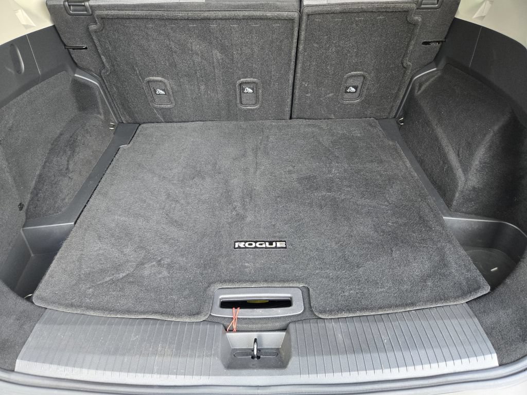Used 2023 Nissan Rogue SV AWD/4WD image 26