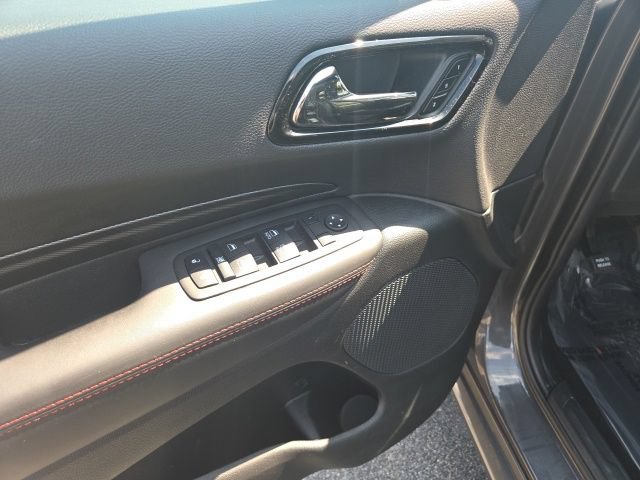 Used 2023 Dodge Durango GT AWD/4WD image 14