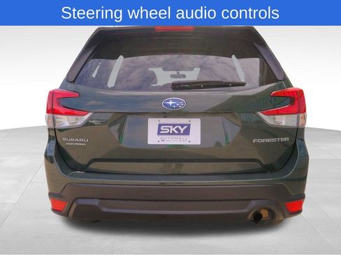 Used 2024 Subaru Forester Premium image 6