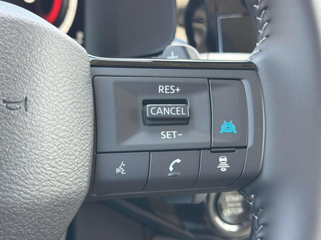 New 2026 Nissan Pathfinder SL AWD/4WD image 28