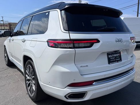 Used 2024 Jeep Grand Cherokee L Summit image 5