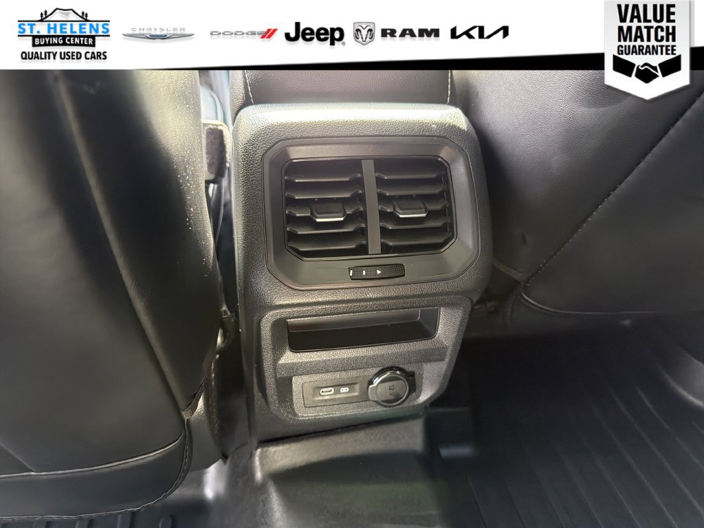 Used 2021 Volkswagen Tiguan SE AWD/4WD image 15