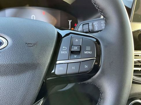 New 2025 Ford Escape Active w/ Cold Weather Package image 17