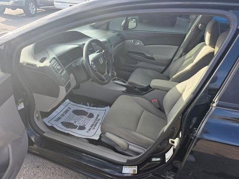 Used 2012 Honda Civic LX image 5