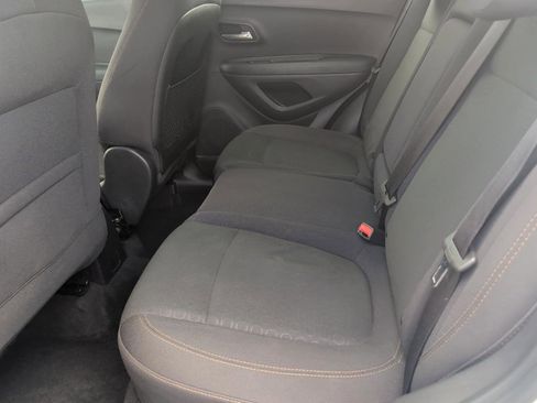 Used 2017 Chevrolet Trax LS FWD image 24