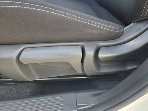 Used 2024 Nissan Rogue S FWD image 10