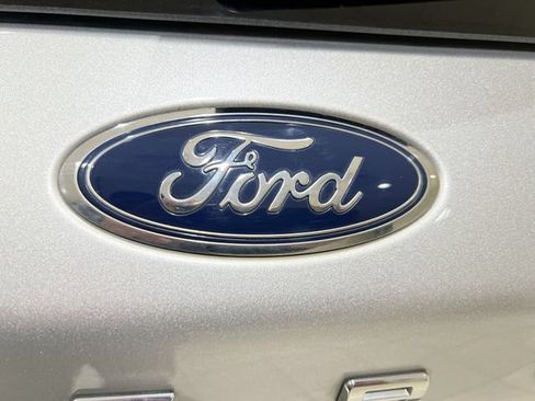 Used 2020 Ford Escape SE FWD image 26