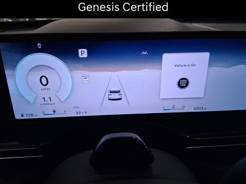 Certified 2025 Genesis GV80 2.5T Standard image 17
