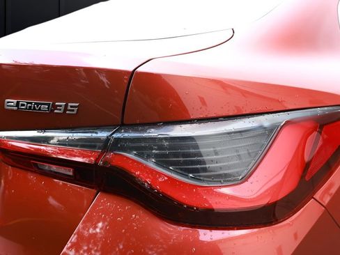 Used 2024 BMW i4 eDrive35 w/ Premium Package RWD image 16